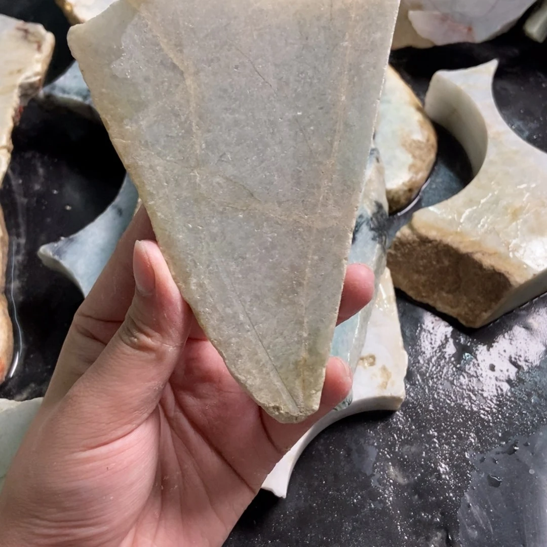 翡翠未镶嵌颈饰天然翡翠
