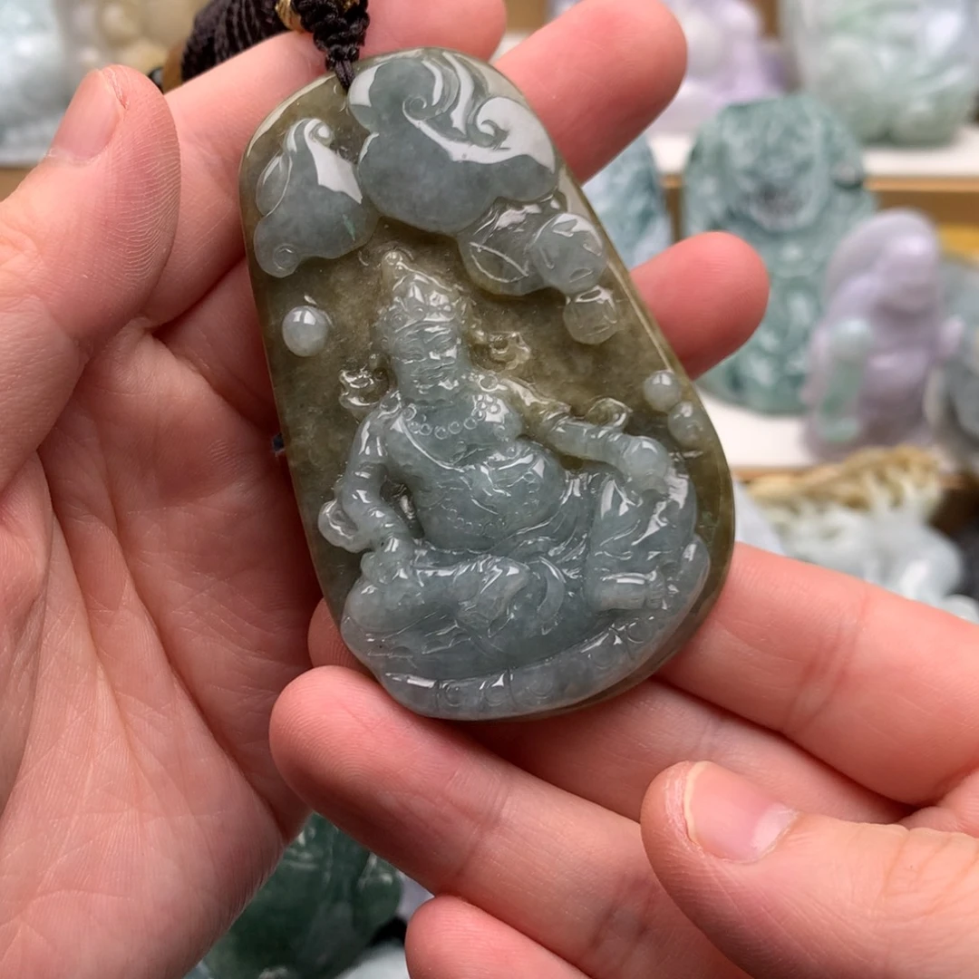 吊坠(不含链)未镶嵌翡翠