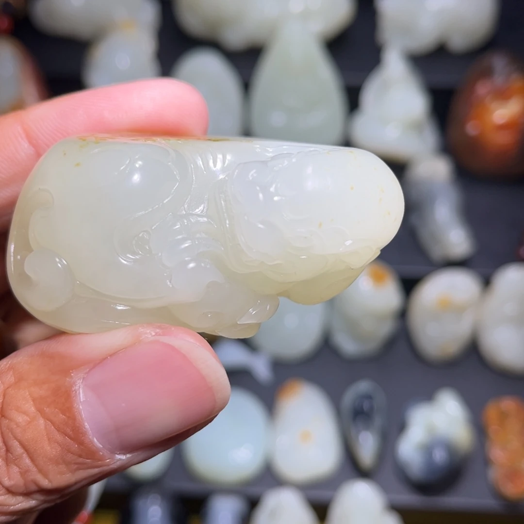 和田玉颈饰未镶嵌用****8