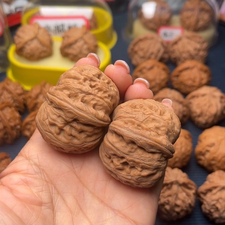 吊坠文玩核桃43元宝全