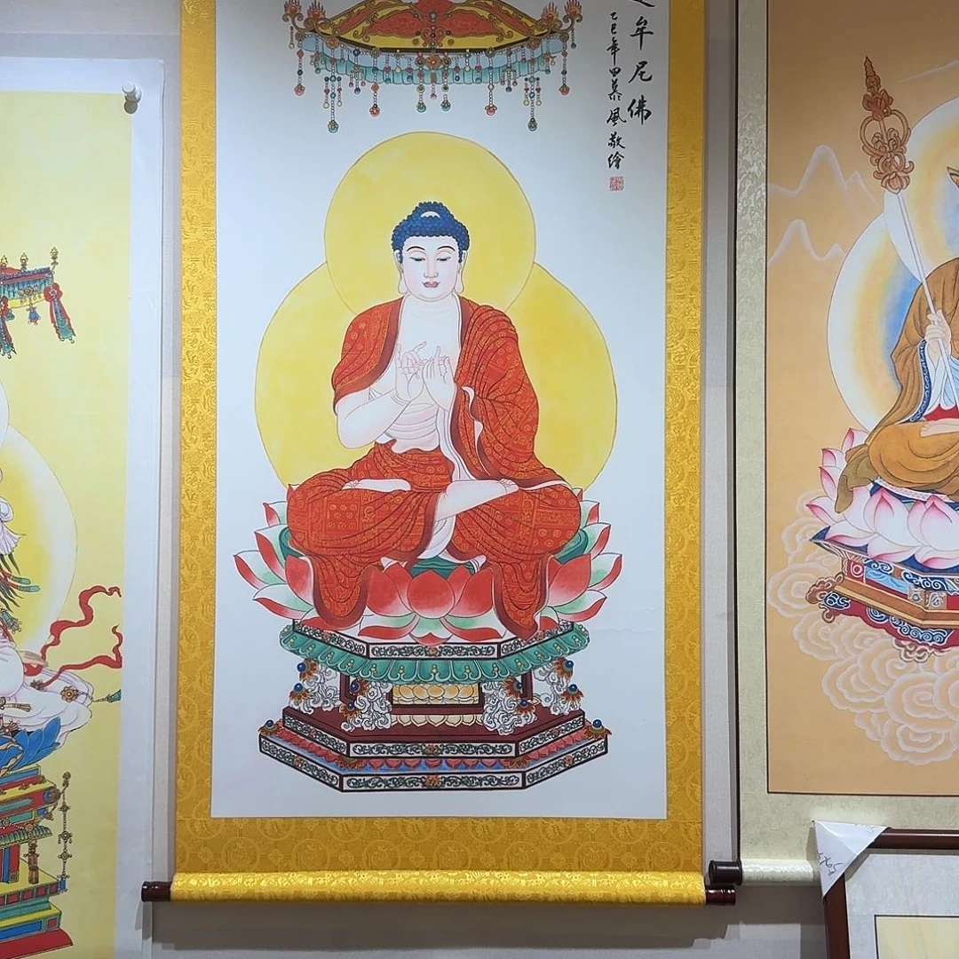 西***莫国画释迦摩尼佛一副