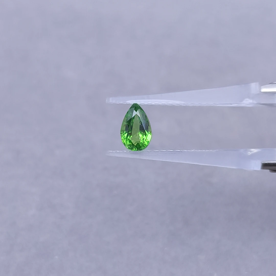 TVSPvv 沙弗莱石-1.06ct（00981426）0121