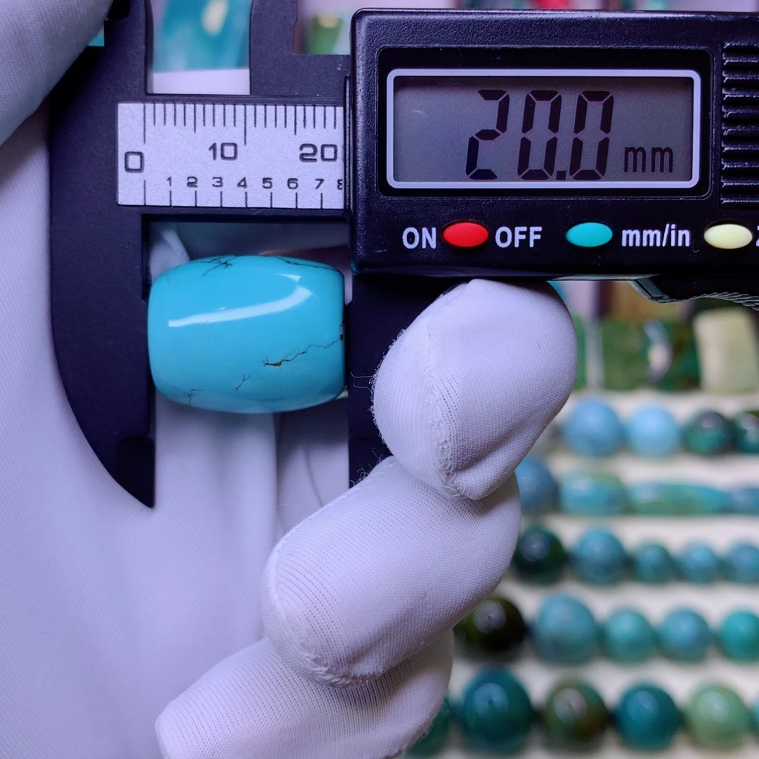 绿松石未镶嵌原矿绿松石