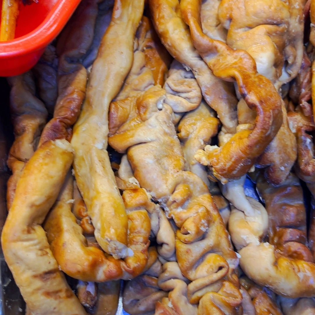 2斤烟熏去油肥肠89.9特价包邮