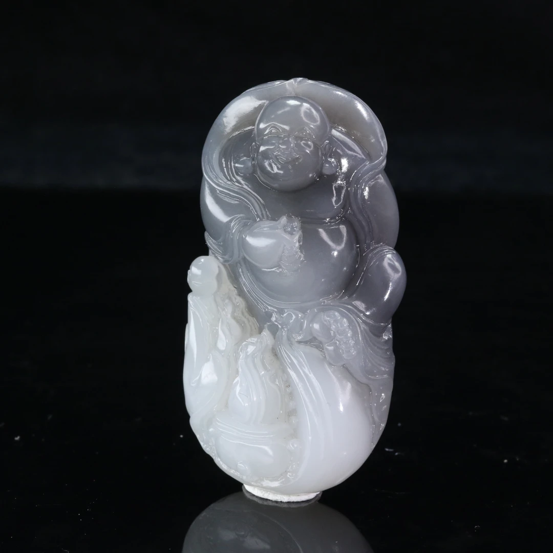 29和田玉青花佛公吊坠/001076北京中保拍卖