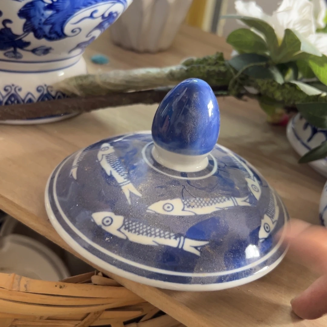 微瑕青花瓷器值得厚爱