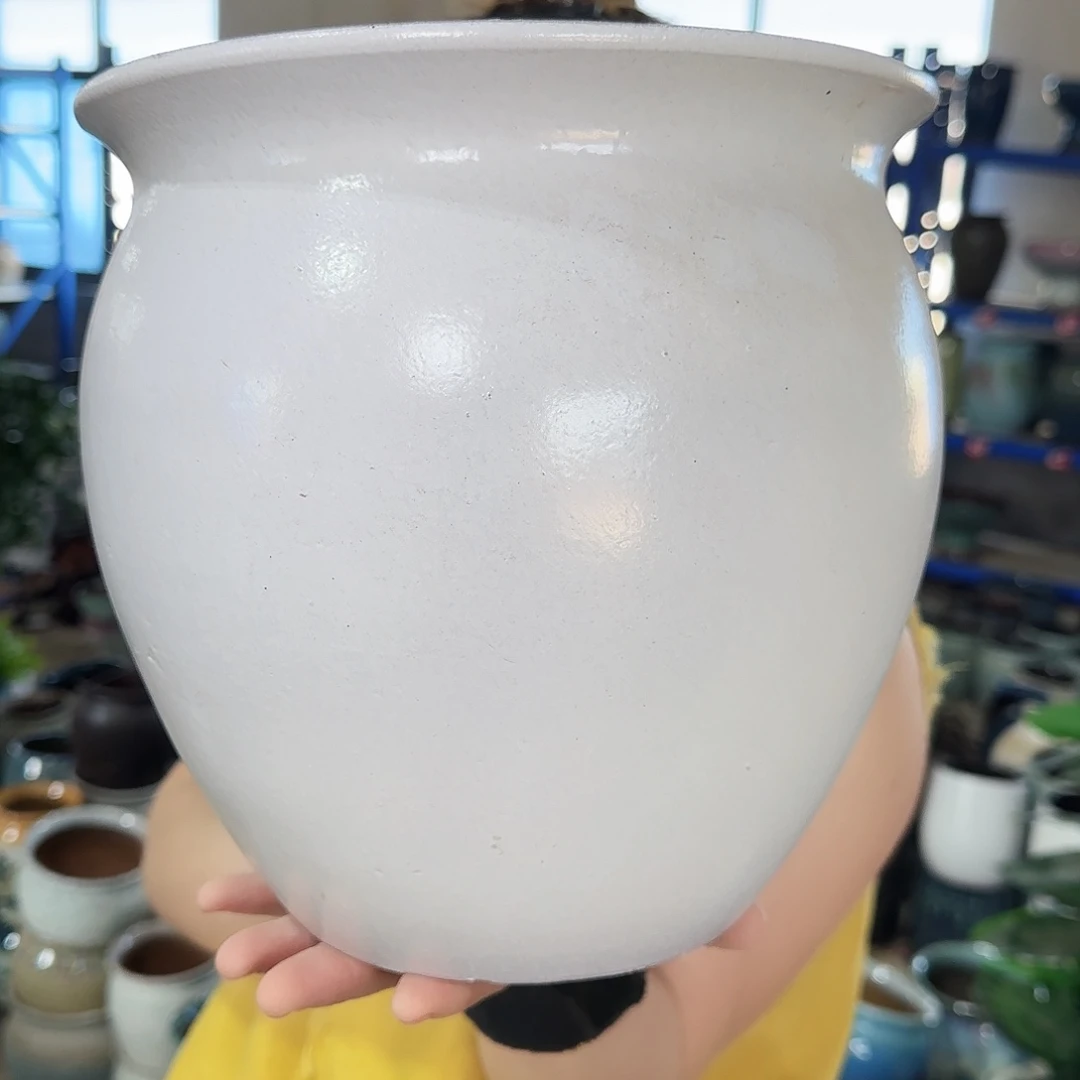 花盆紫砂高23口24。微瑕