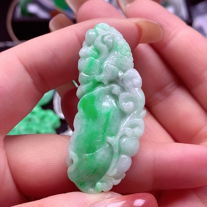 颈饰未镶嵌翡翠翡翠