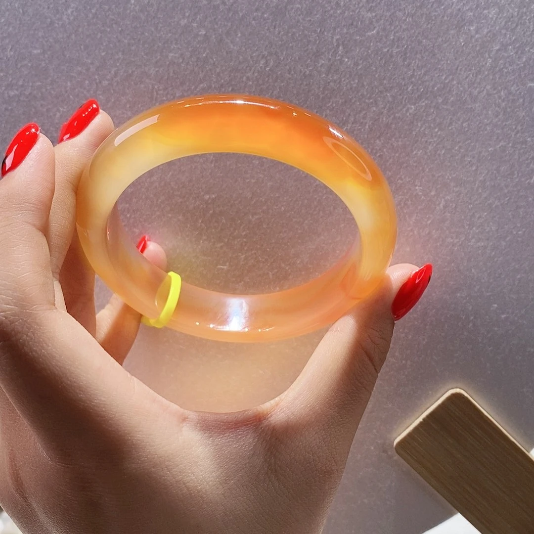 玛瑙/玉髓手镯未镶嵌61.6