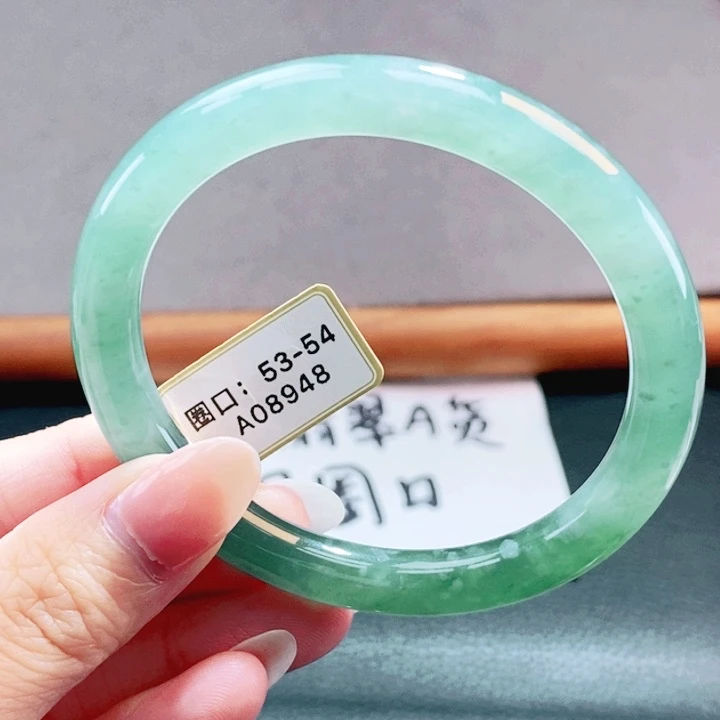 翡翠未镶嵌手镯翡翠手镯131