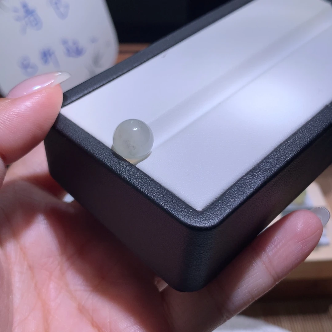翡翠散珠特价乌鸡卡10有瑕