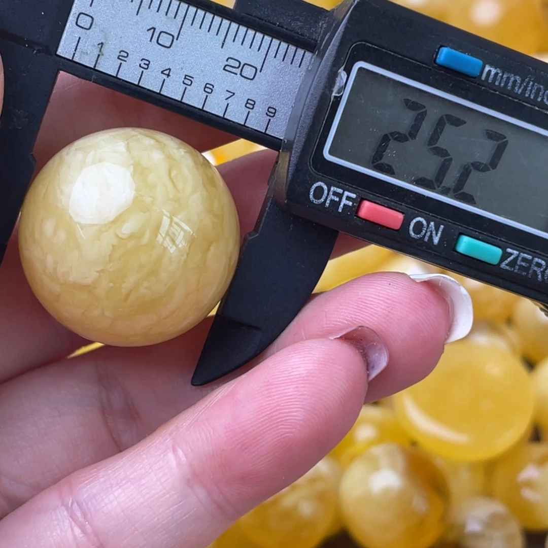 未镶嵌琥珀裸石蜜蜡25