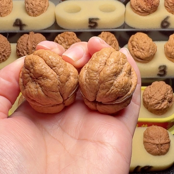 s***w把件文玩核桃烈焰蛟龙