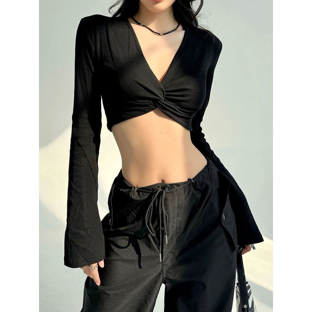 小众扭结别致jazz爵士舞上衣女短款打底衫女团演出服穿搭春季穿搭