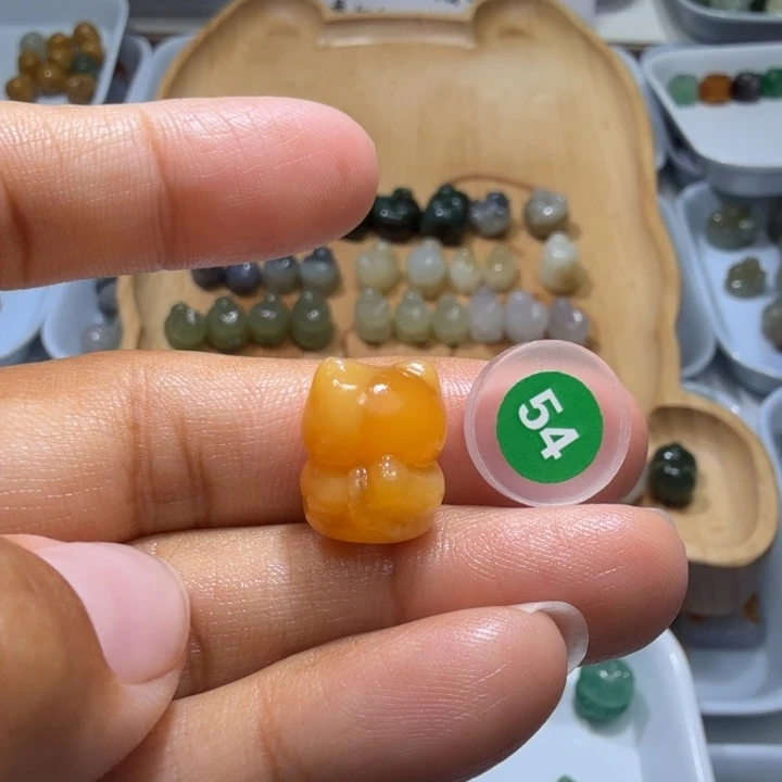 和田玉未镶嵌珠宝半成品