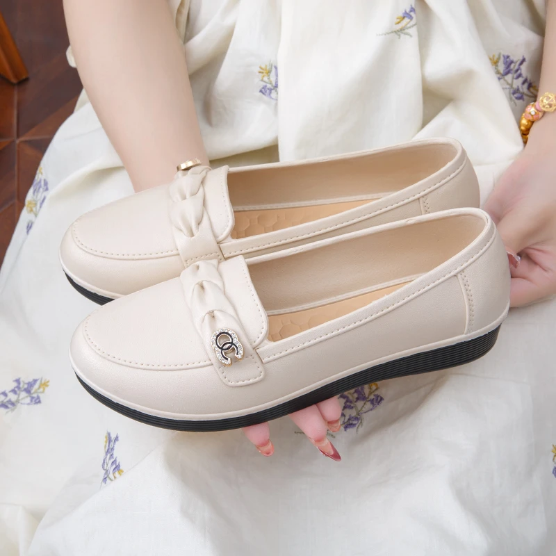 中老年休闲软底豆豆鞋厚底妈妈款秋季单鞋女鞋豆豆鞋护士鞋