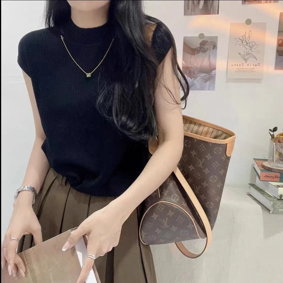 专柜时尚简约冰丝麻短袖T恤夏季款针织打底衫女薄款显瘦百搭气质