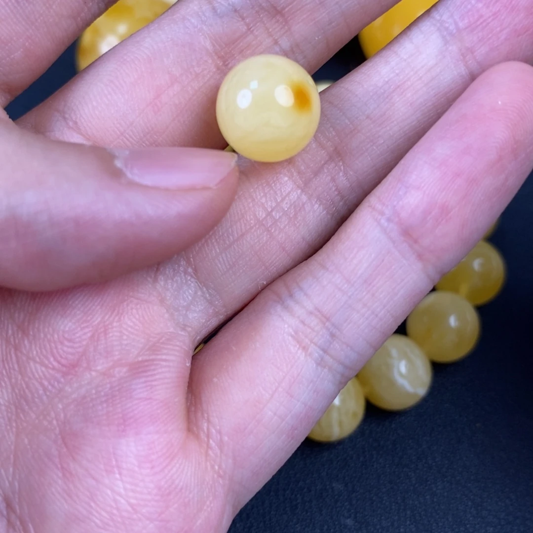 未镶嵌琥珀裸石皮色3