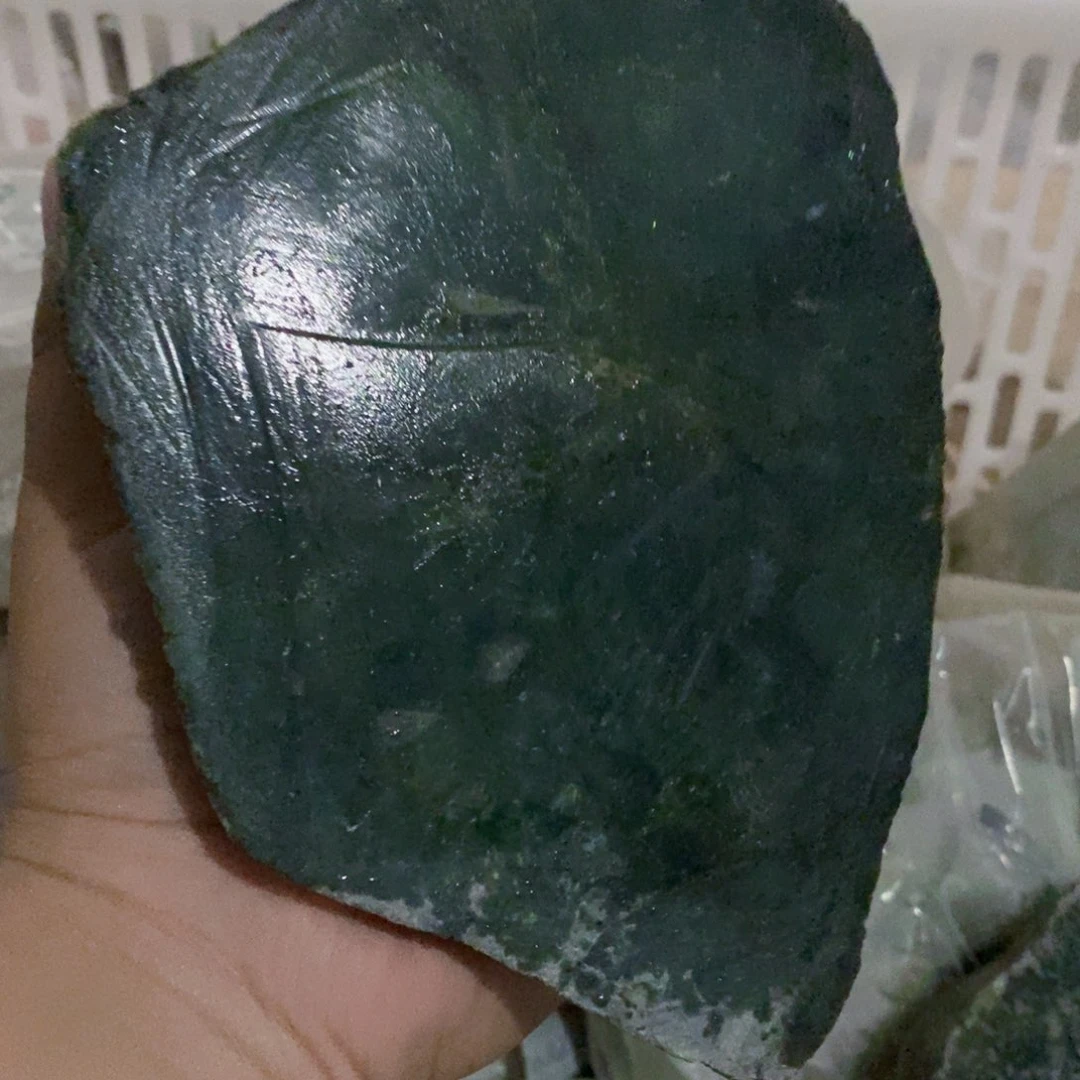 翡翠裸石小*翠缅甸翡翠边角料