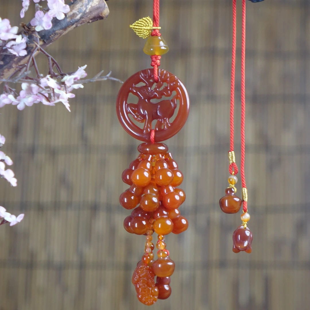红红火火小鹿玉葫芦-时尚大气天然玉石车挂
