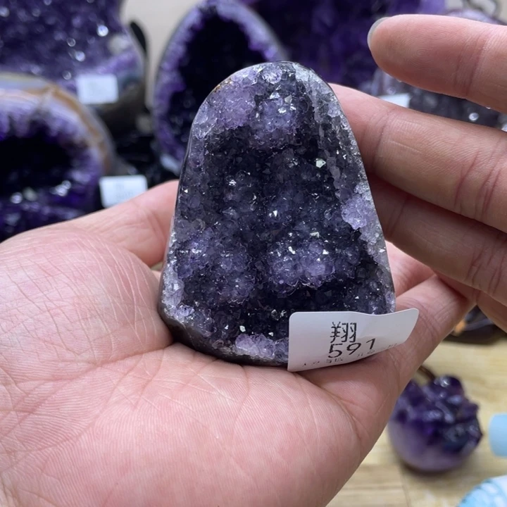 未镶嵌大型摆件（非配饰）紫晶