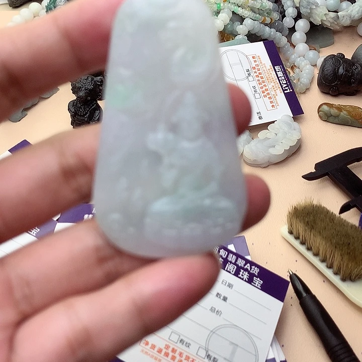 未镶嵌定制翡翠翡翠