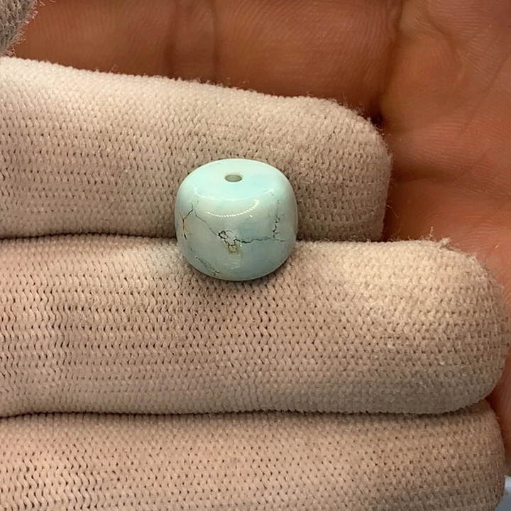 绿松石未镶嵌珠宝半成品百****Y