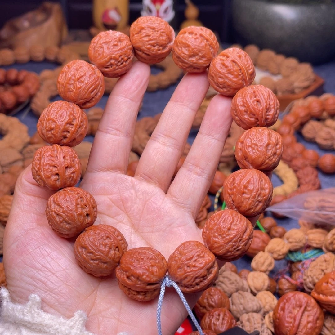 文玩核桃吊坠秋子