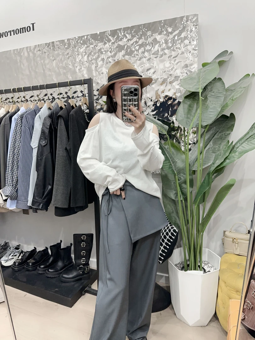 2025春季新款韩版小众设计感假两件宽松百搭屁帘裙直筒休闲西裤女