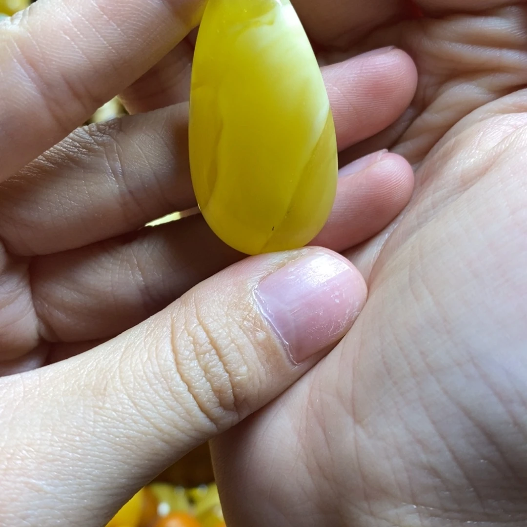 琥珀未镶嵌珠宝奇石蜜蜡