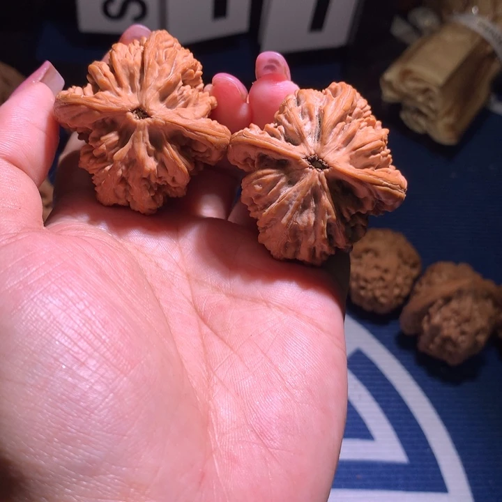 烽***吊坠文玩核桃108虎头王