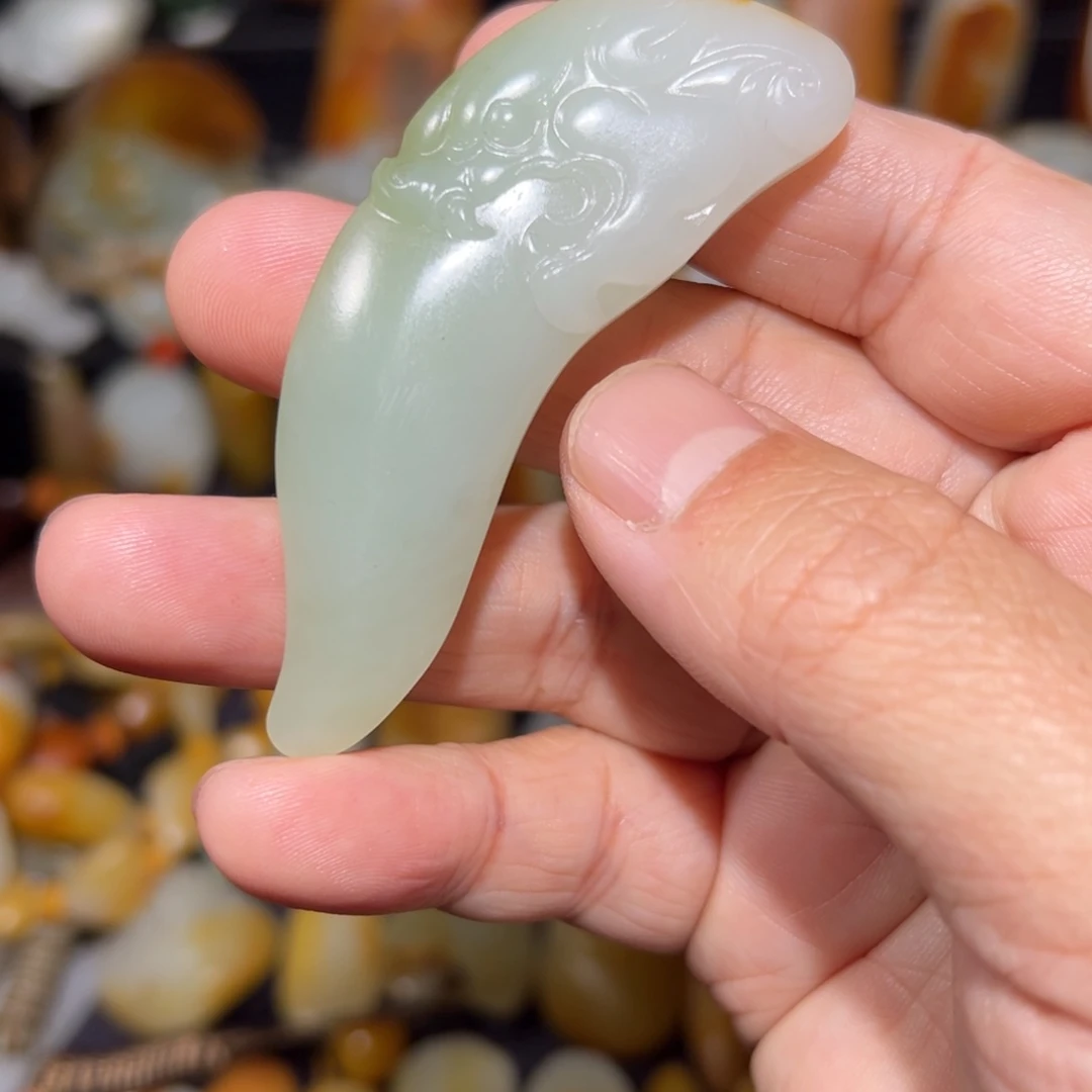 和田玉吊坠(不含链)未镶嵌