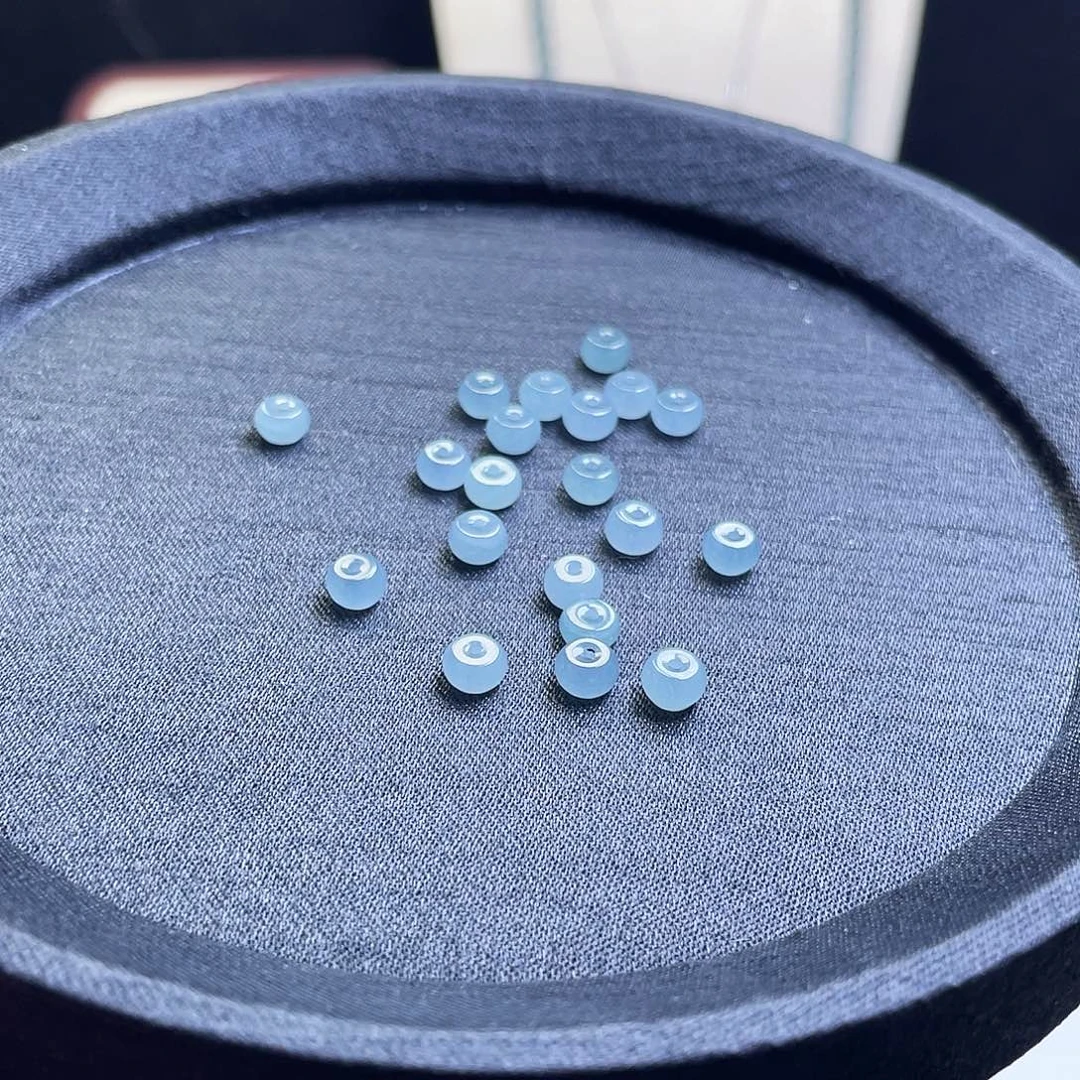 翡翠散珠卡5+鼓珠20颗