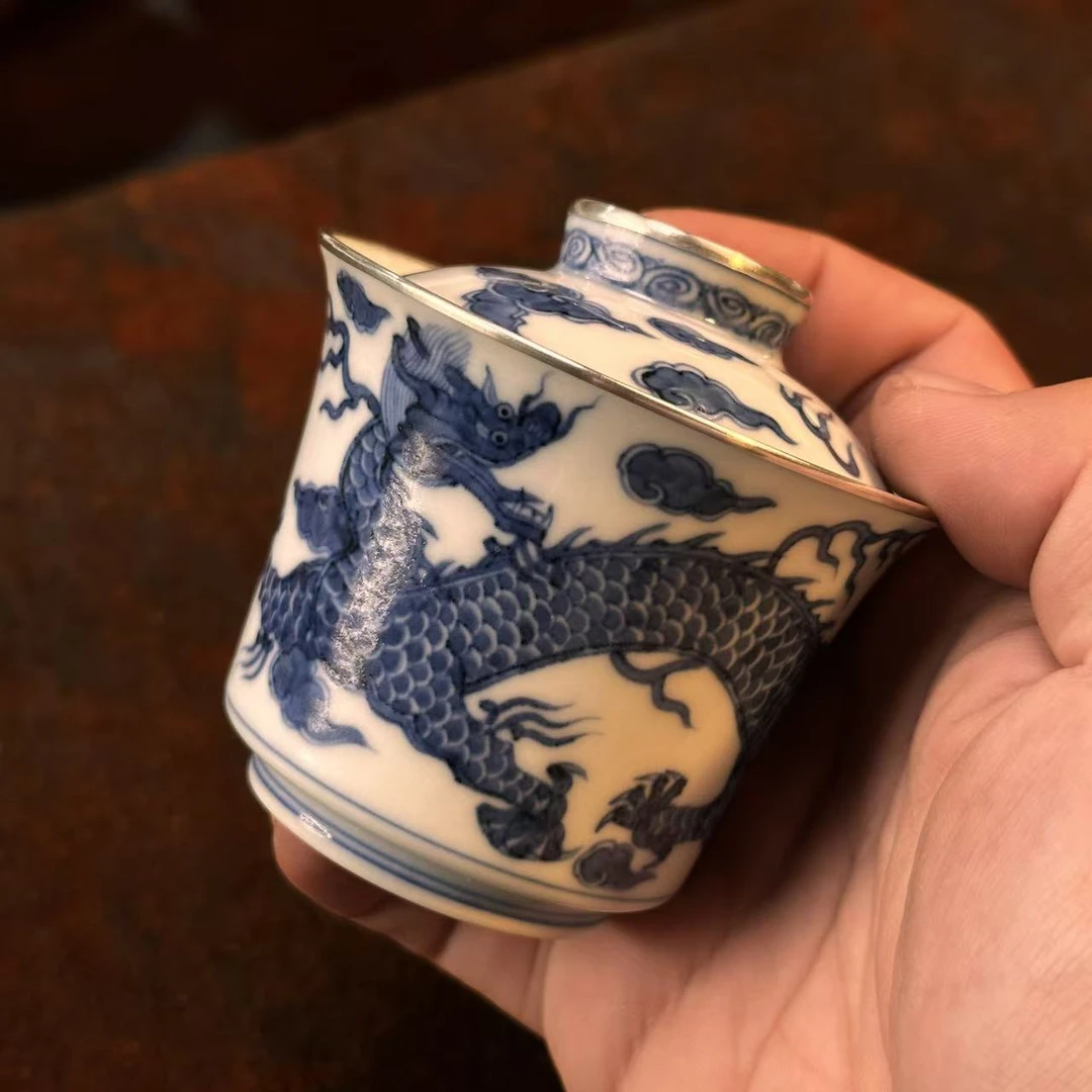 三包银口景德镇手绘仿明龙纹马蹄盖碗