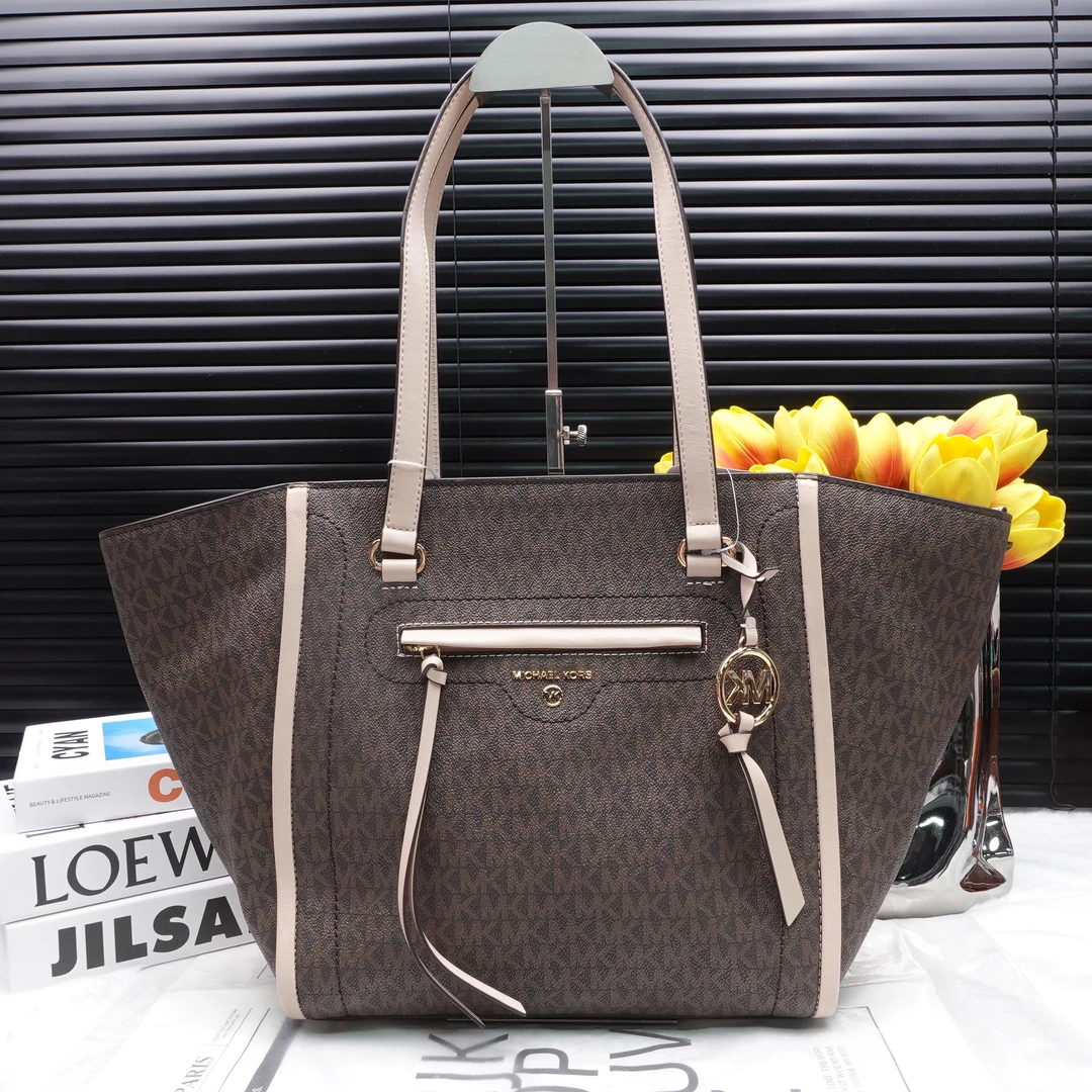 95新 MICHAEL KORS/迈克高仕 单肩包/T10193623
