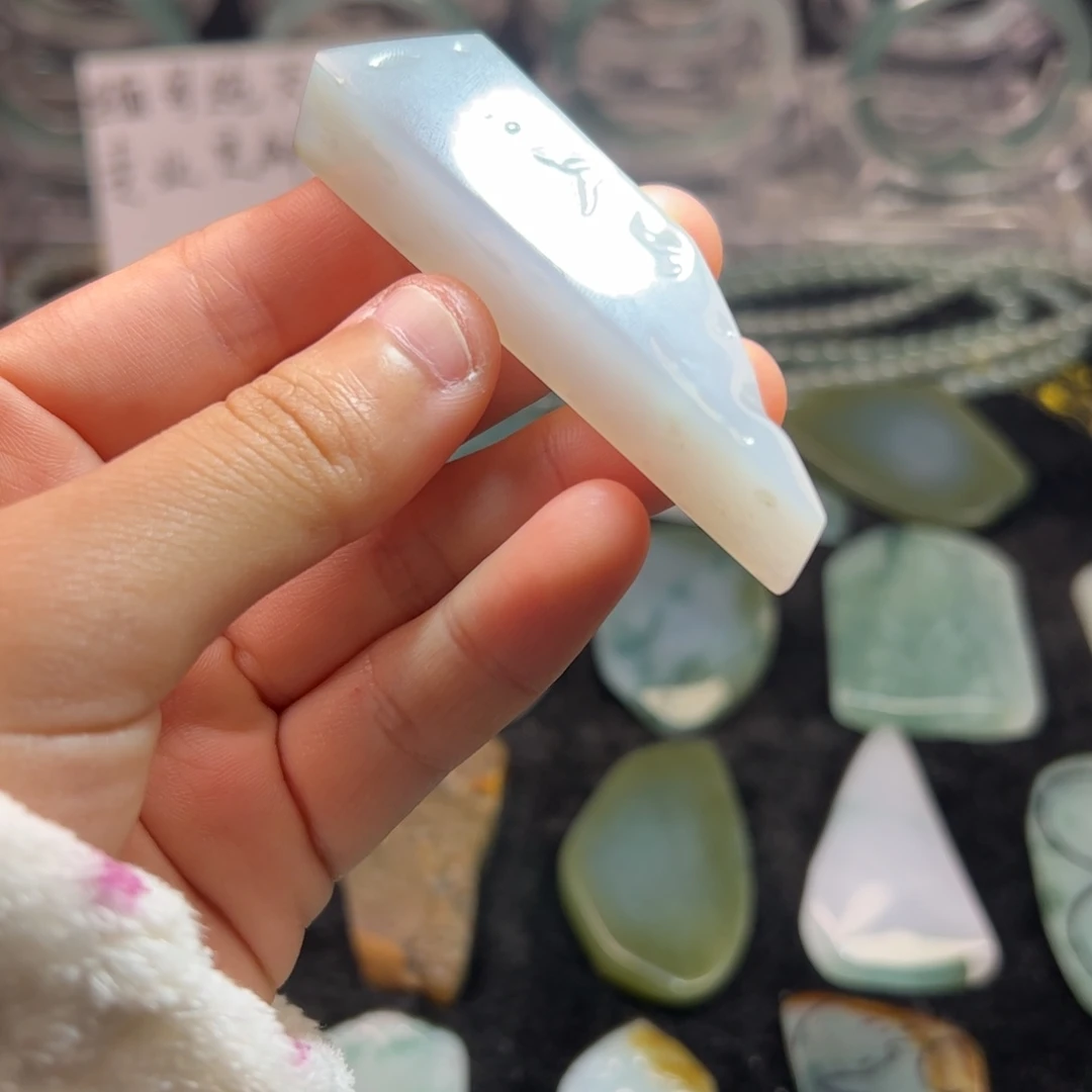 定制翡翠未镶嵌缅甸天然翡翠材料