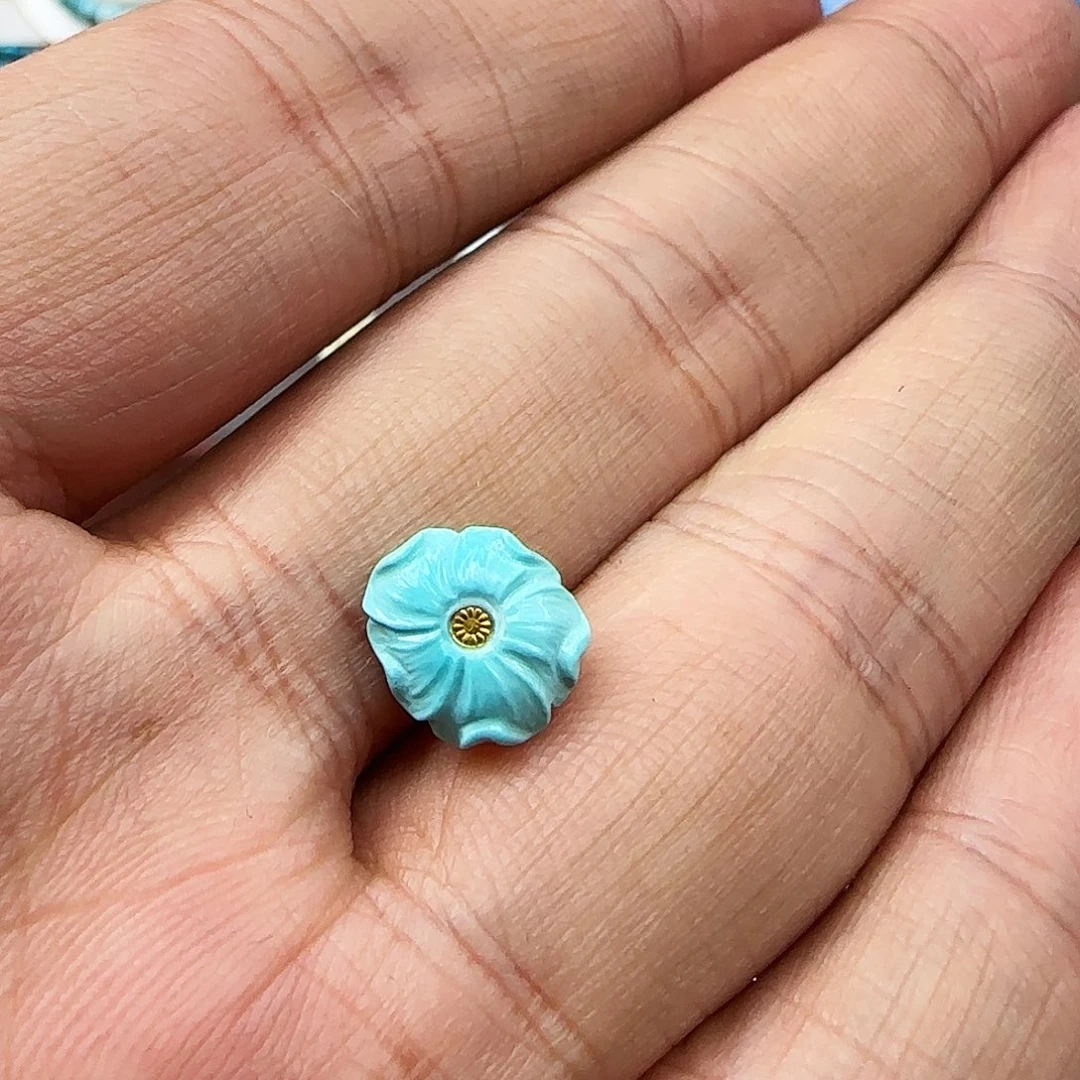 右***右绿松石未镶嵌配饰