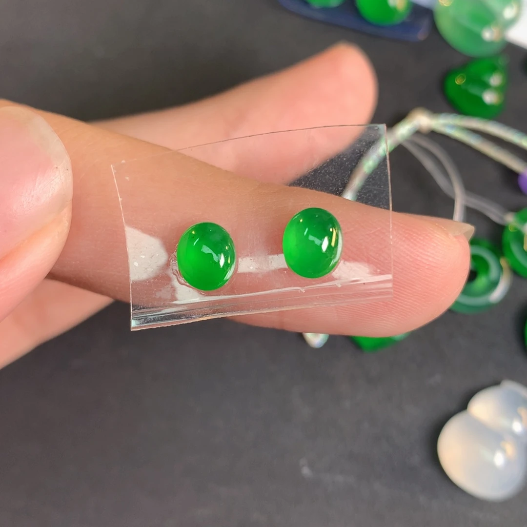 翡翠裸石6.38-5.44-3.34