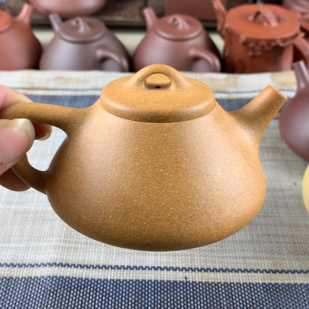 紫砂茶壶黄金段微微瑕