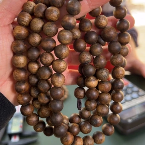 沉香手串白棋卡1.1多样性发1条