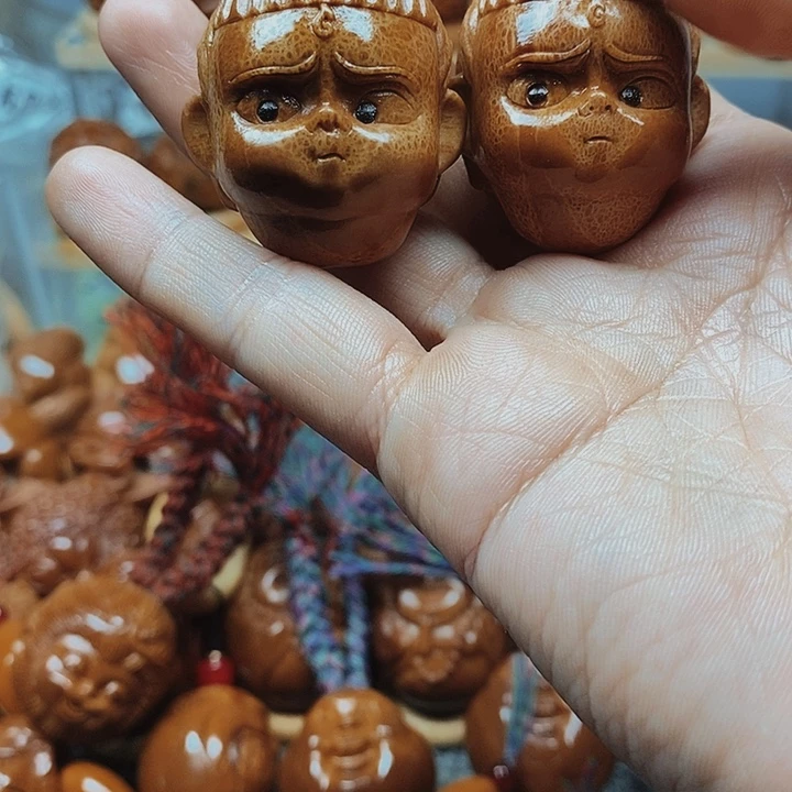 手串/手链橄榄核哪吒