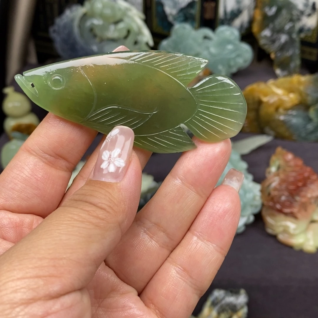 蛇纹石玉未镶嵌吊坠(赠链)