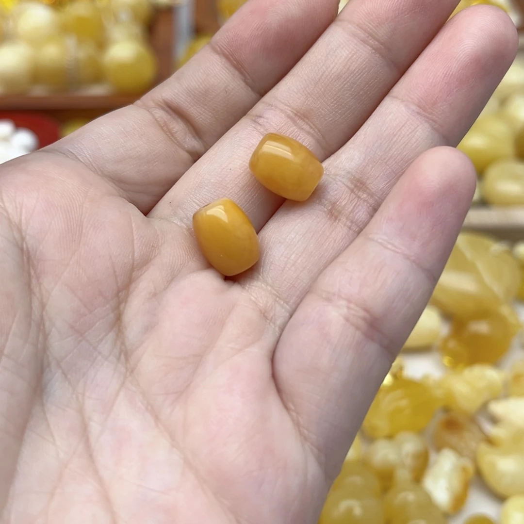 蜜蜡未镶嵌裸石天然