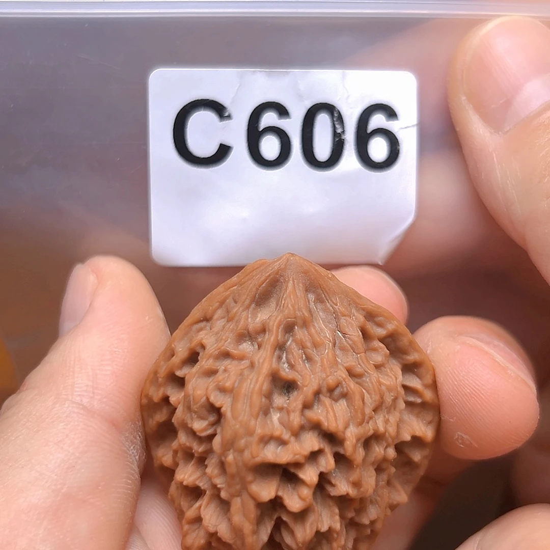 文玩核桃吊坠40野牛