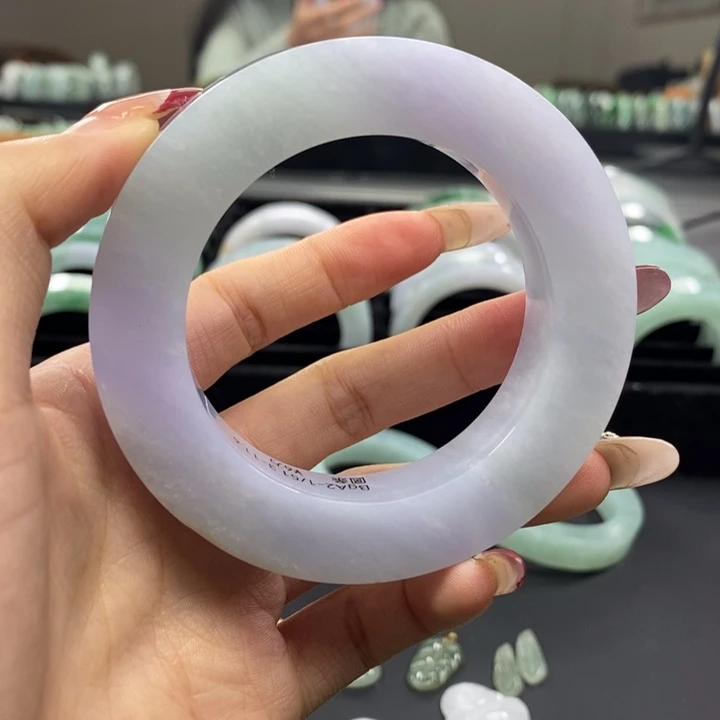 翡翠未镶嵌手镯8888888888