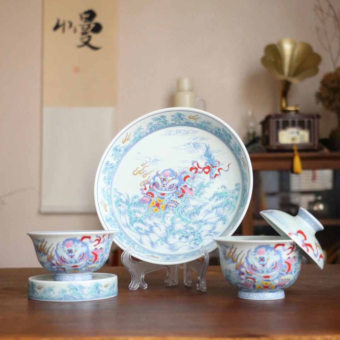 粉彩狮子-四件套