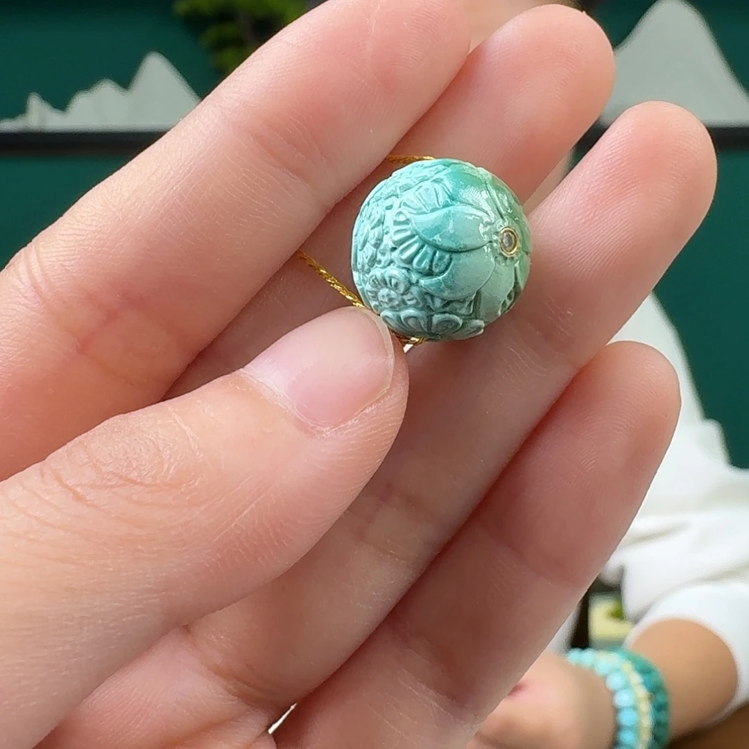 绿松石未镶嵌珠宝奇石