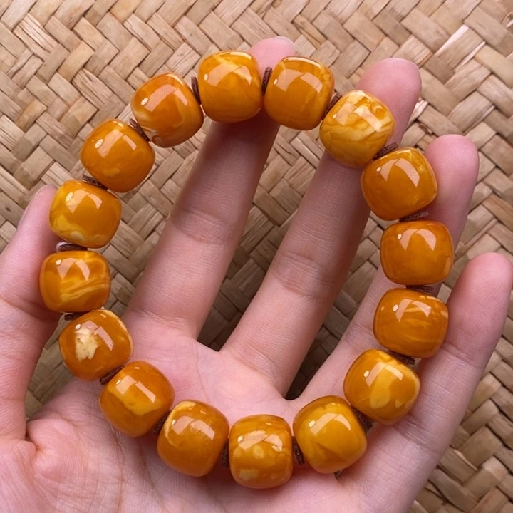 未镶嵌琥珀裸石蜜蜡M