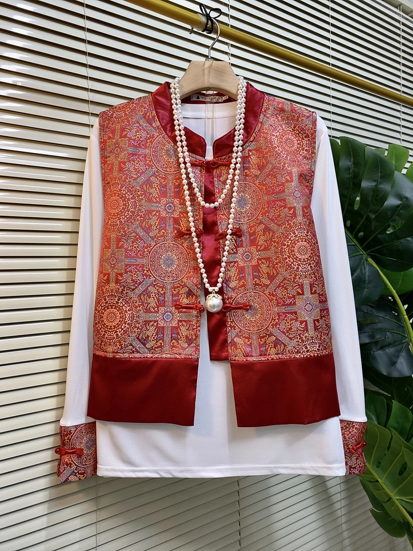 春季新款大码女装时尚国风暗花盘扣马甲搭配拼色打底两件套套装