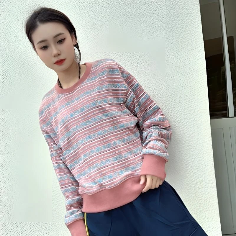 秋季新款长袖卫衣圆领套头款上衣女装常规款